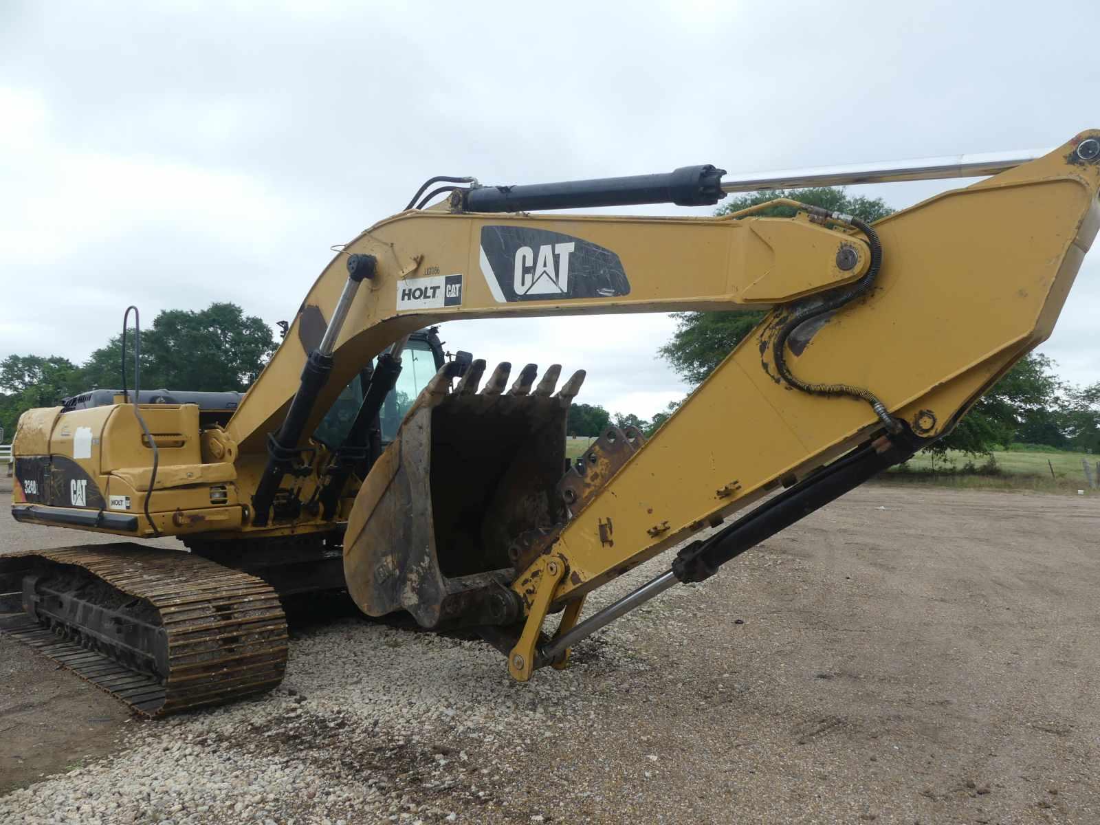 Cat 324DL Excavator, s/n JJG01086: Encl. Cab