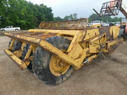 Reynolds 14C Scraper Pan, s/n 29243 w/ Drawbar