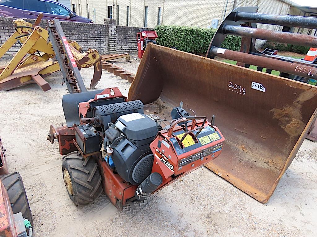 Ditch Witch RT24 Walk-behind Trencher