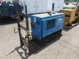 Miller Big Blue 251D Welder: Diesel Eng., Meter Shows 2843 hrs