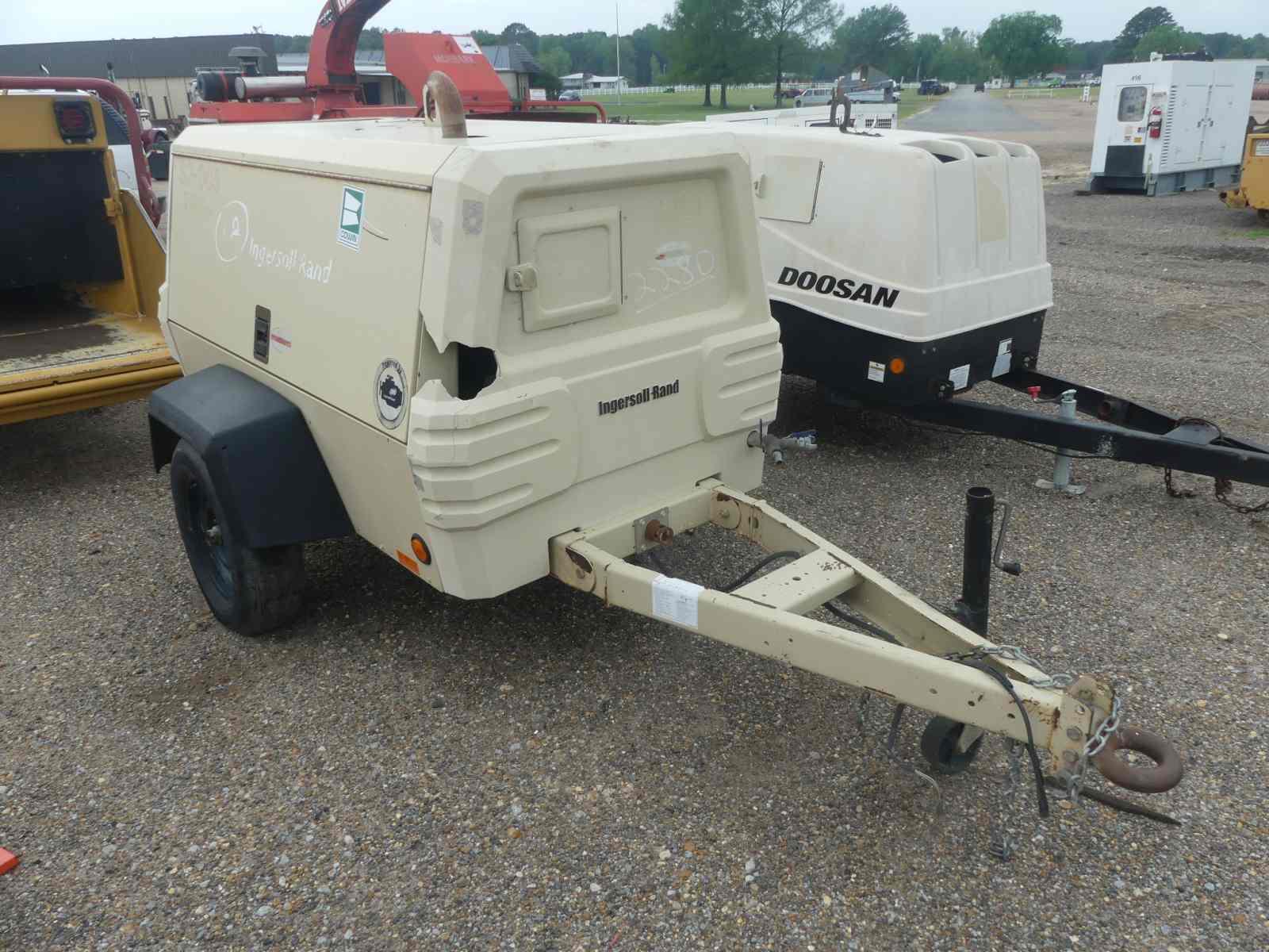 2008 Ingersoll Rand P185WIR Portable Air Compressor, s/n 400784UDS820: Mete