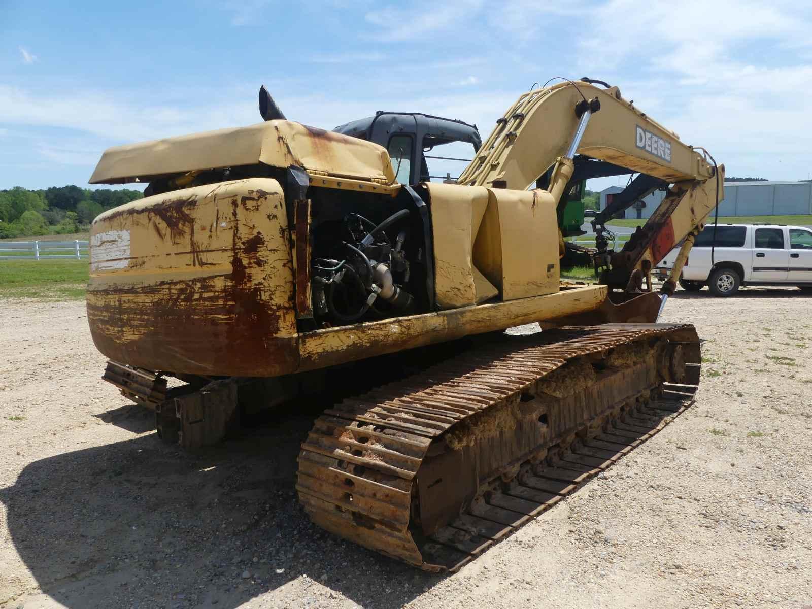 John Deere 200CLC Excavator, s/n FF200CX507677 (Salvage)