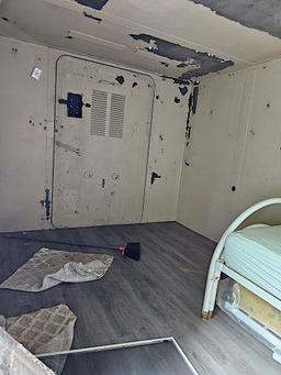 Metal Container w/ A/C and Beds