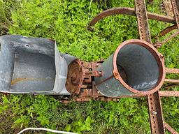 OLD planter/cultivator 2 row