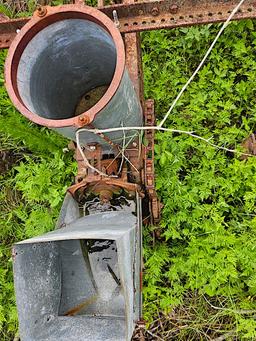 OLD planter/cultivator 2 row