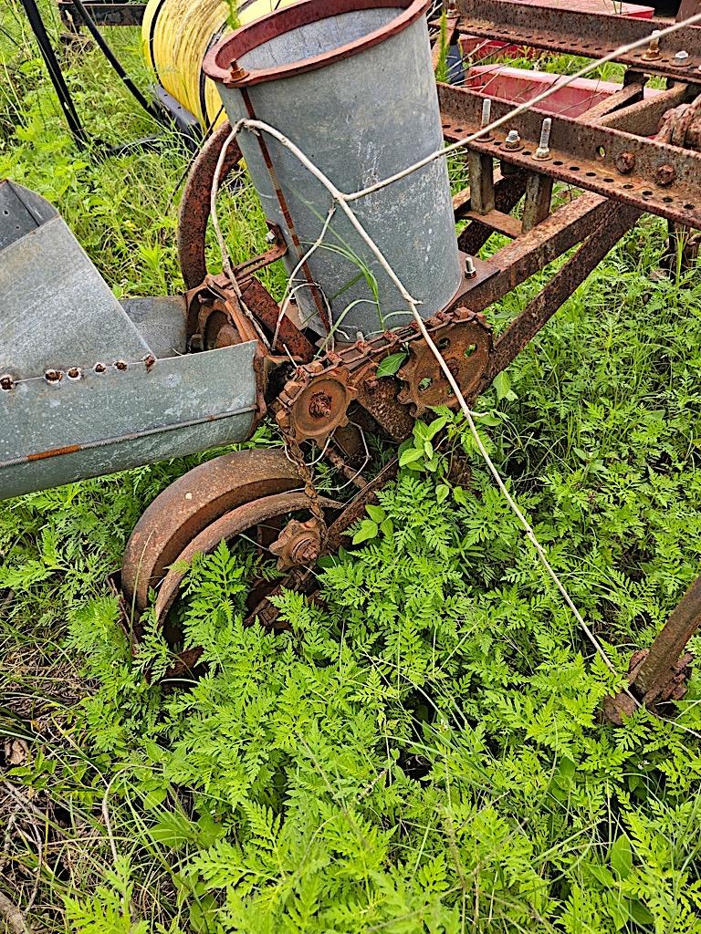 OLD planter/cultivator 2 row