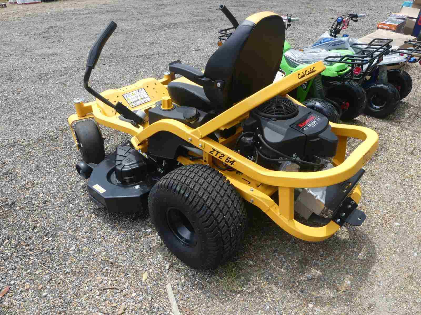 Unused 2022 Cub Cadet Ultima ZT2 Zero-turn Mower, s/n 50062: 54" Cut, Kawas