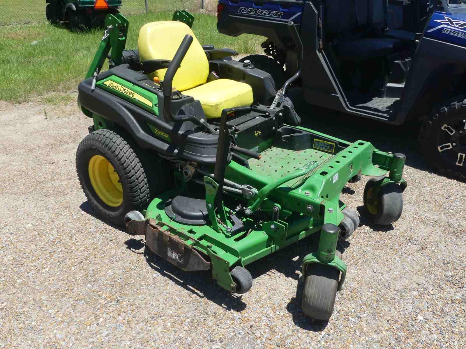 John Deere Z950M Zero-turn Mower, s/n 1TC950MGCGT040740: Meter Shows 1725 h