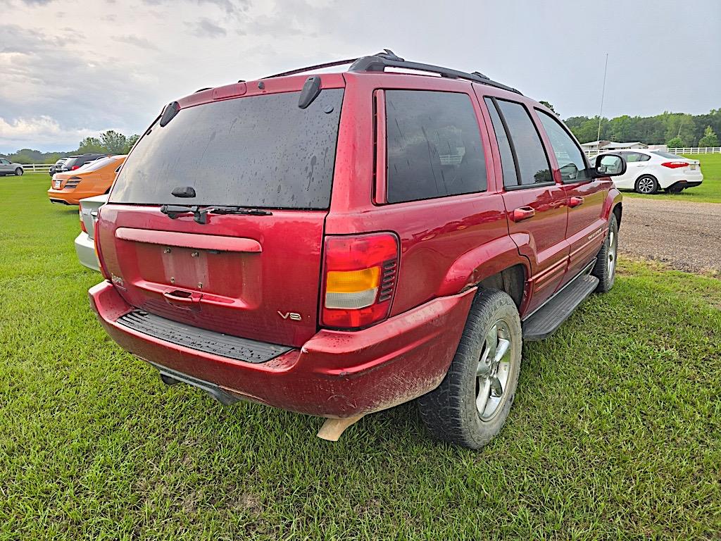 2004 Jeep Grand Cherokee 4WD, s/n 1J4GW58N94C148558 (Title Delay): 4-door,