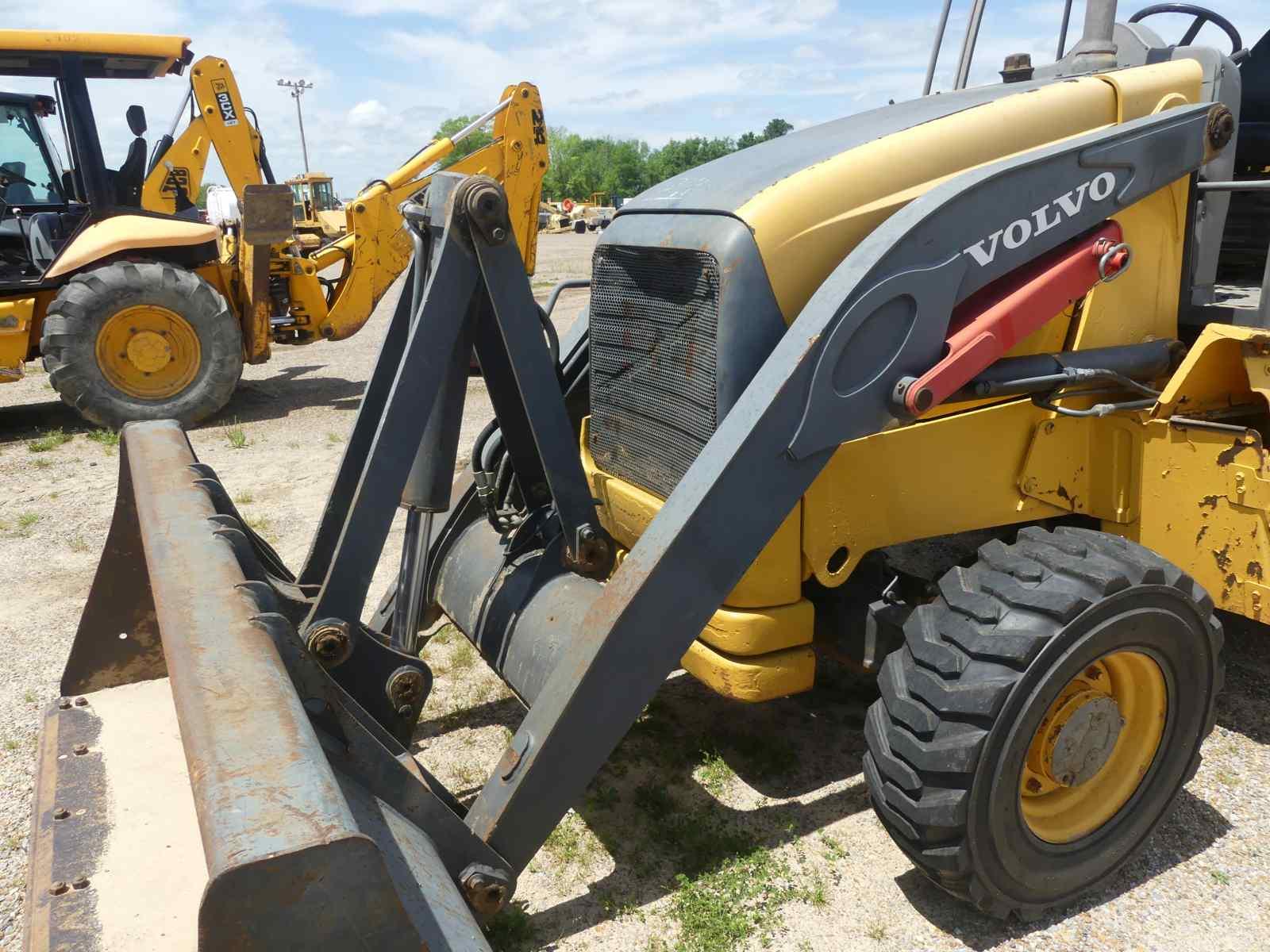 Volvo BL60 4WD Extendahoe, s/n BL60D10503: Canopy, Meter Shows 1889 hrs