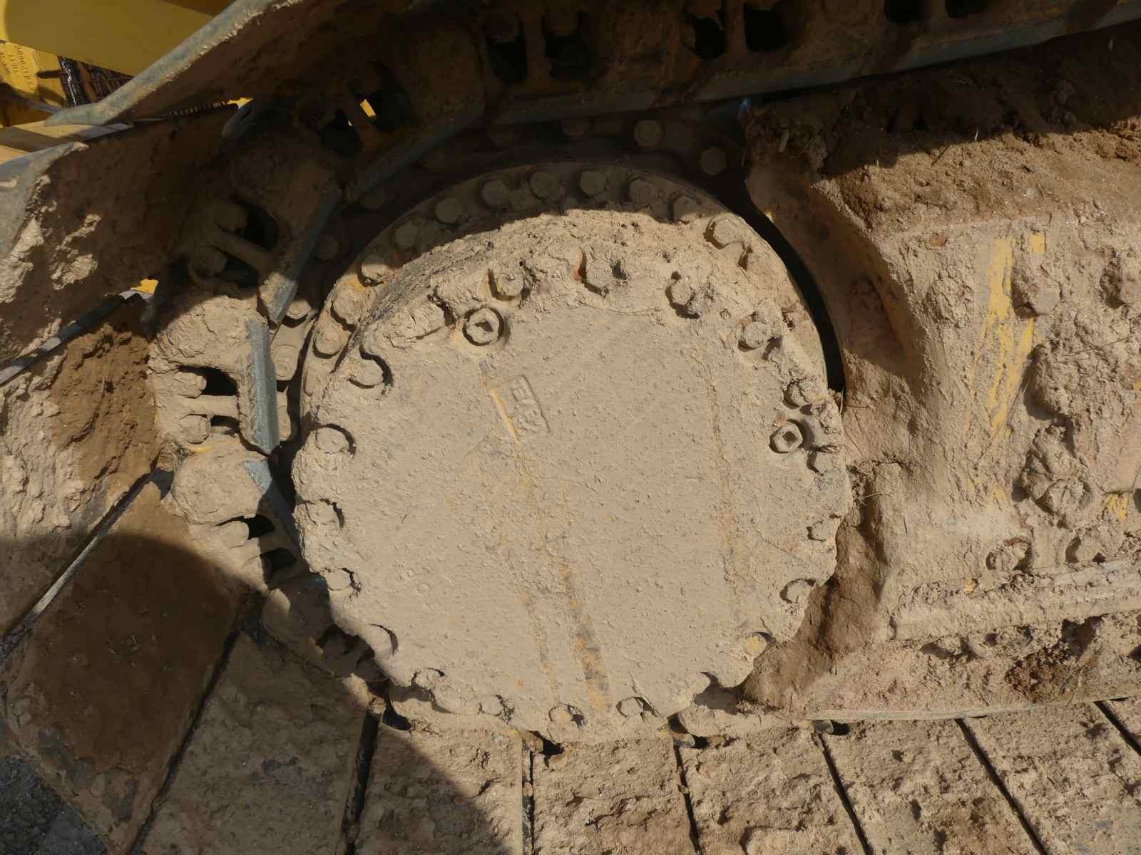 2017 Komatsu D61PX-24 Dozer, s/n B60296: C/A, Rear Ripper, Meter Shows 4898
