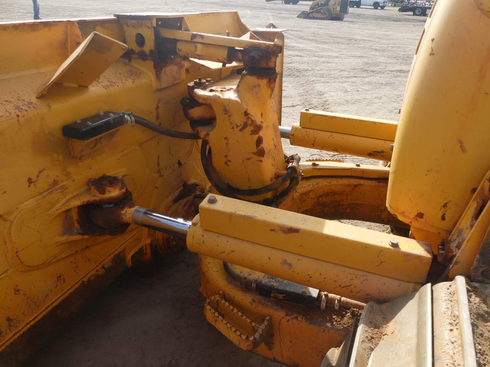 2017 Komatsu D61PX-24 Dozer, s/n B60296: C/A, Rear Ripper, Meter Shows 4898