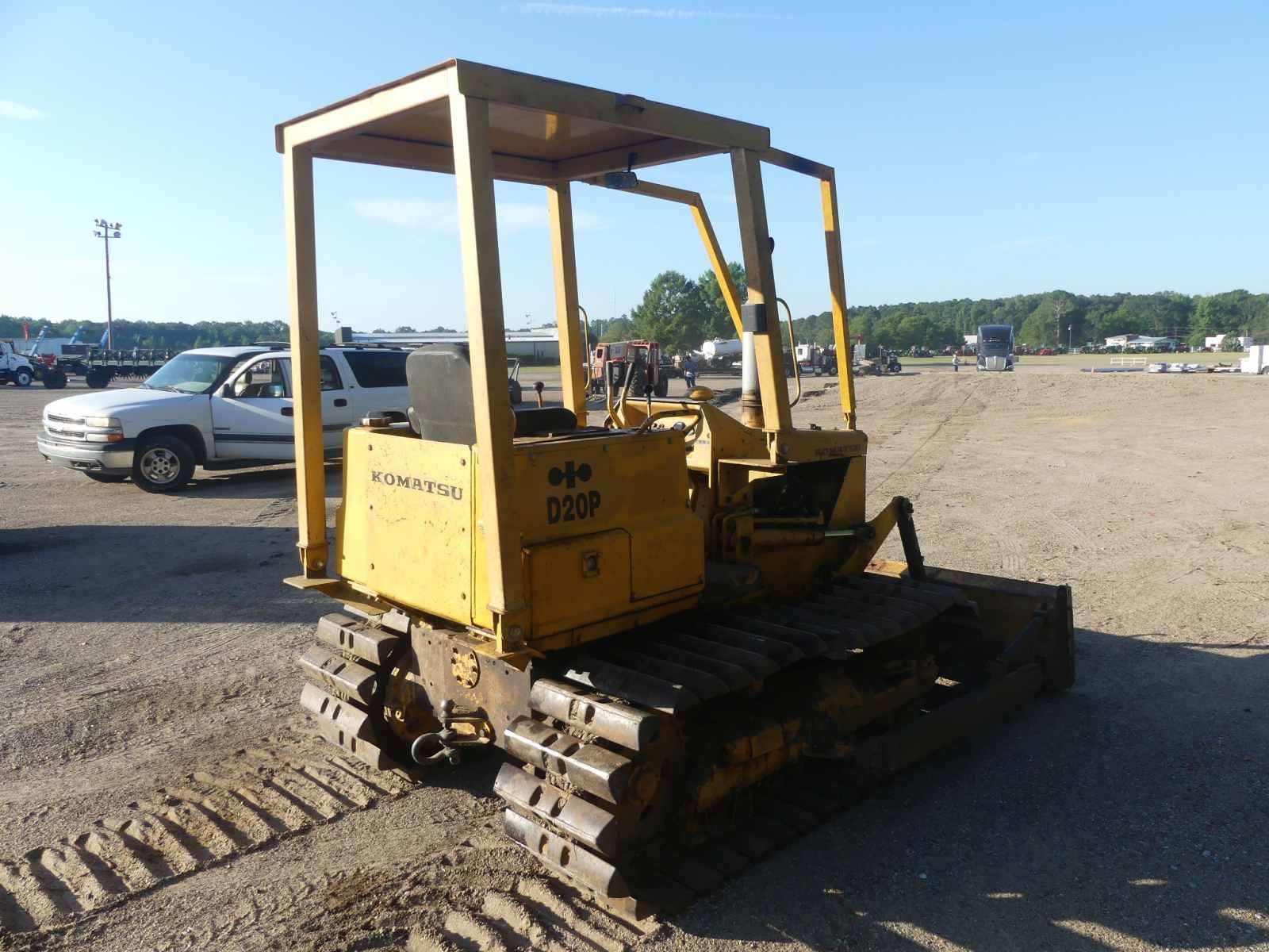 Komatsu D20P Dozer, s/n 50323: 4-post Canopy, 6-way Blade, Pyramid Tracks,