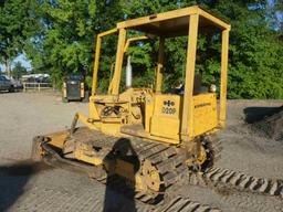 Komatsu D20P Dozer, s/n 50323: 4-post Canopy, 6-way Blade, Pyramid Tracks,