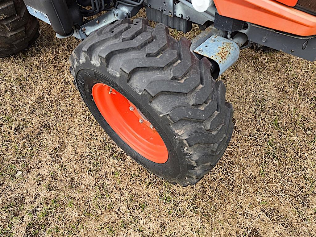 Kubota L4760HST 4WD Tractor, s/n 028722: 19 hrs