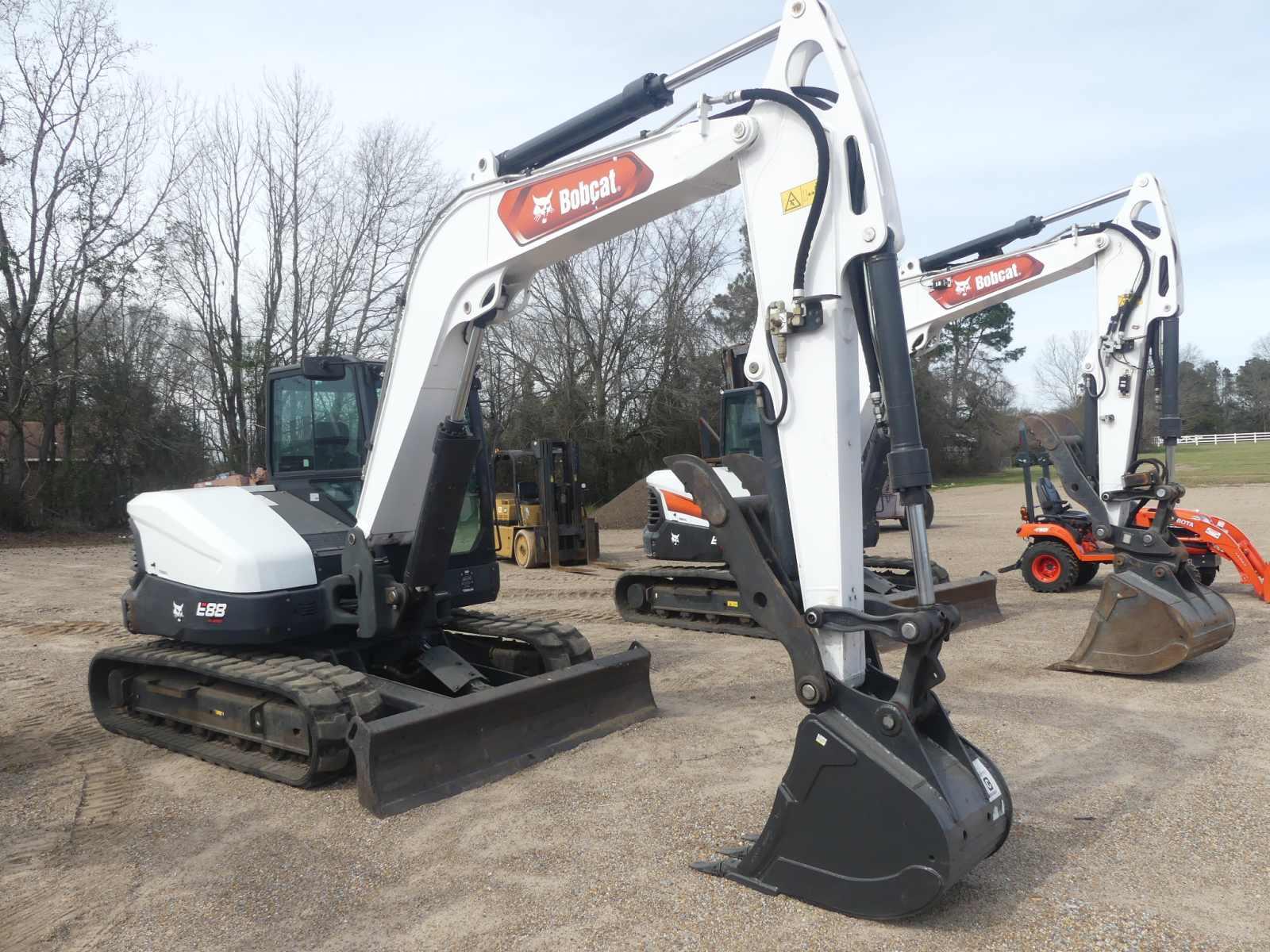 2021 Bobcat E88 Midi Excavator, s/n B4NM11124: C/A, Hyd. Thumb, Rubber Trac