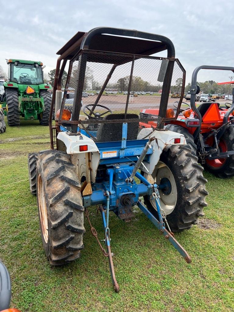 New Holland 1720 MFWD Tractor, s/n 39115: Canopy, PTO, 3PH, Meter Shows 201