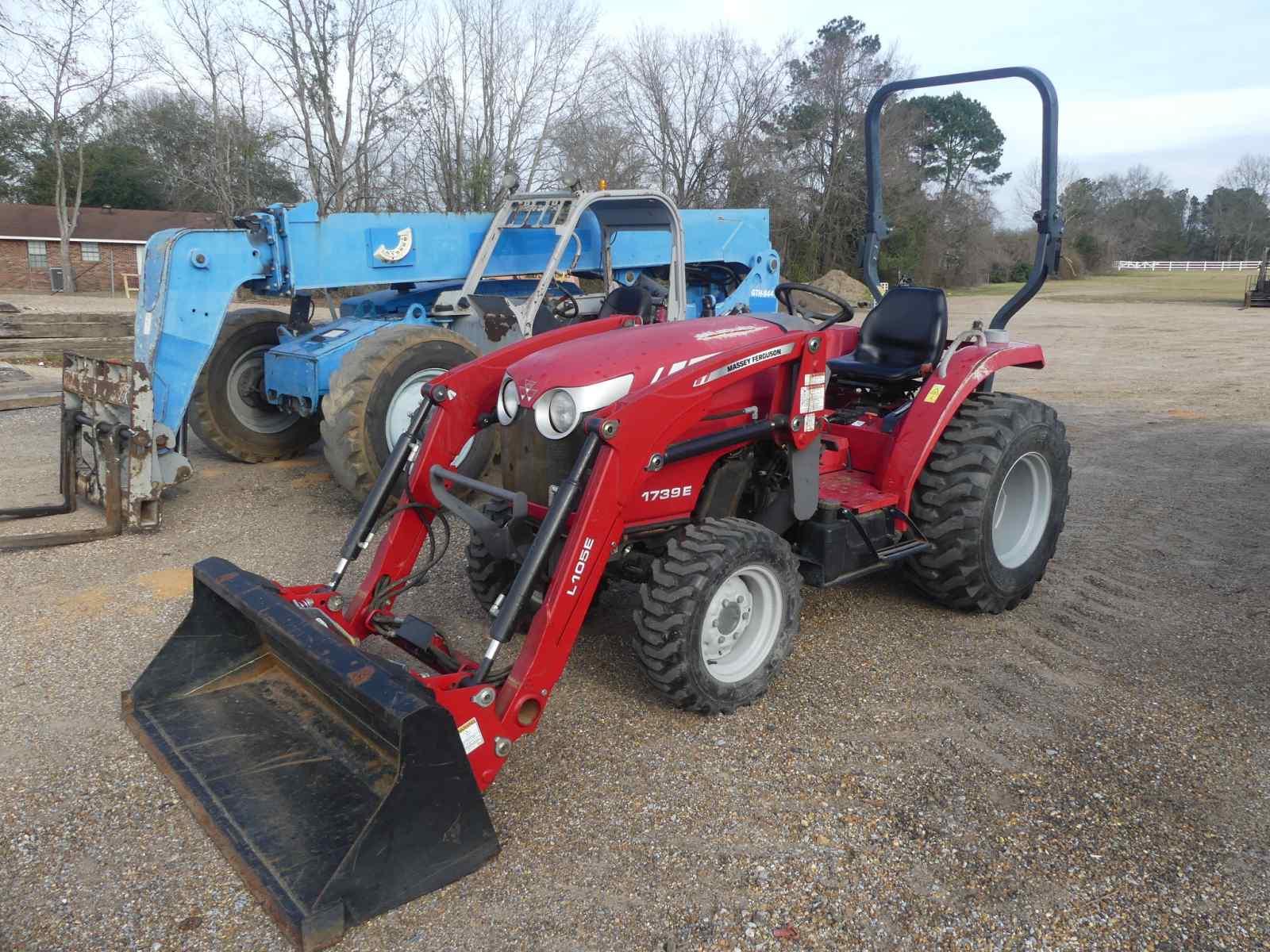 Massey Ferguson 1739E MFWD Tractor, s/n DJL04205: Rollbar, L105E Loader w/