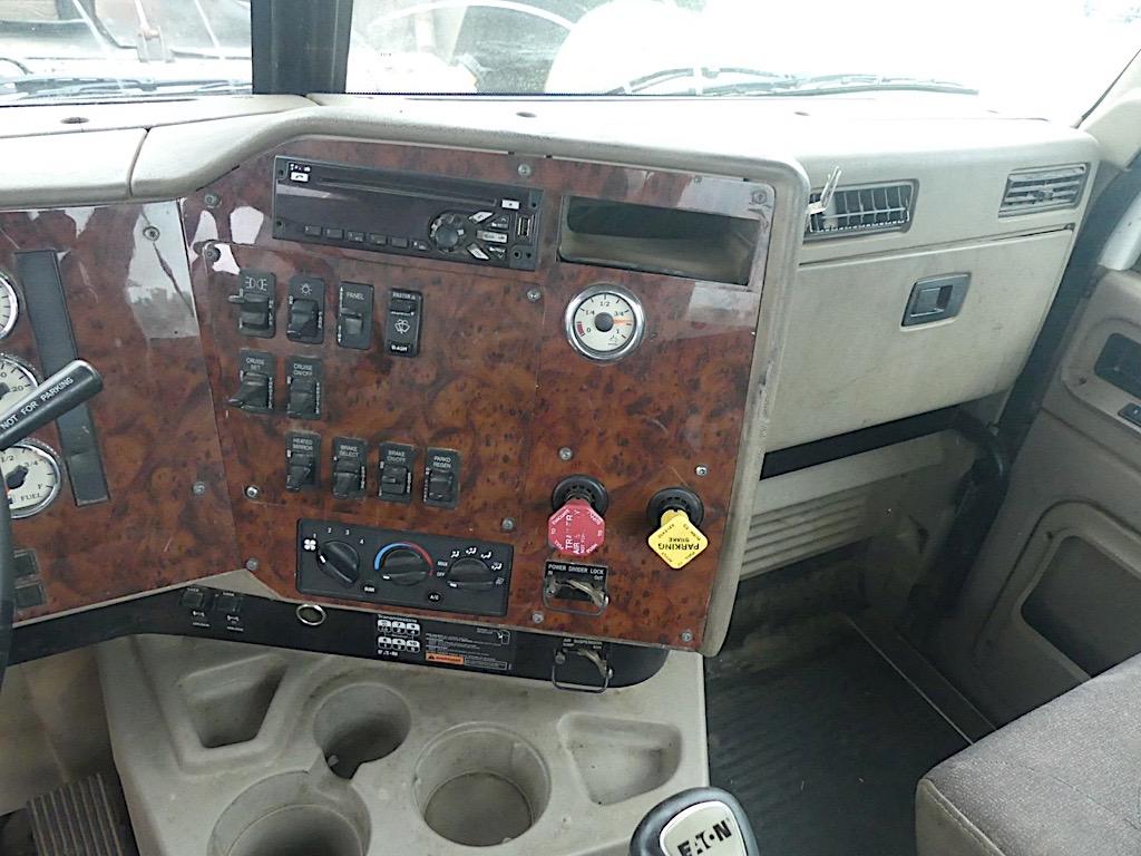 2016 International Eagle 9900i Truck Tractor, s/n 3HSDMAPR5GN152767: T/A, D