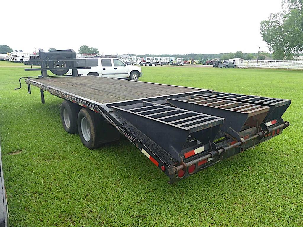 2014 Triple R Trailers Gooseneck Trailer, s/n 1T9NE252XEB507149: T/A, Ramps