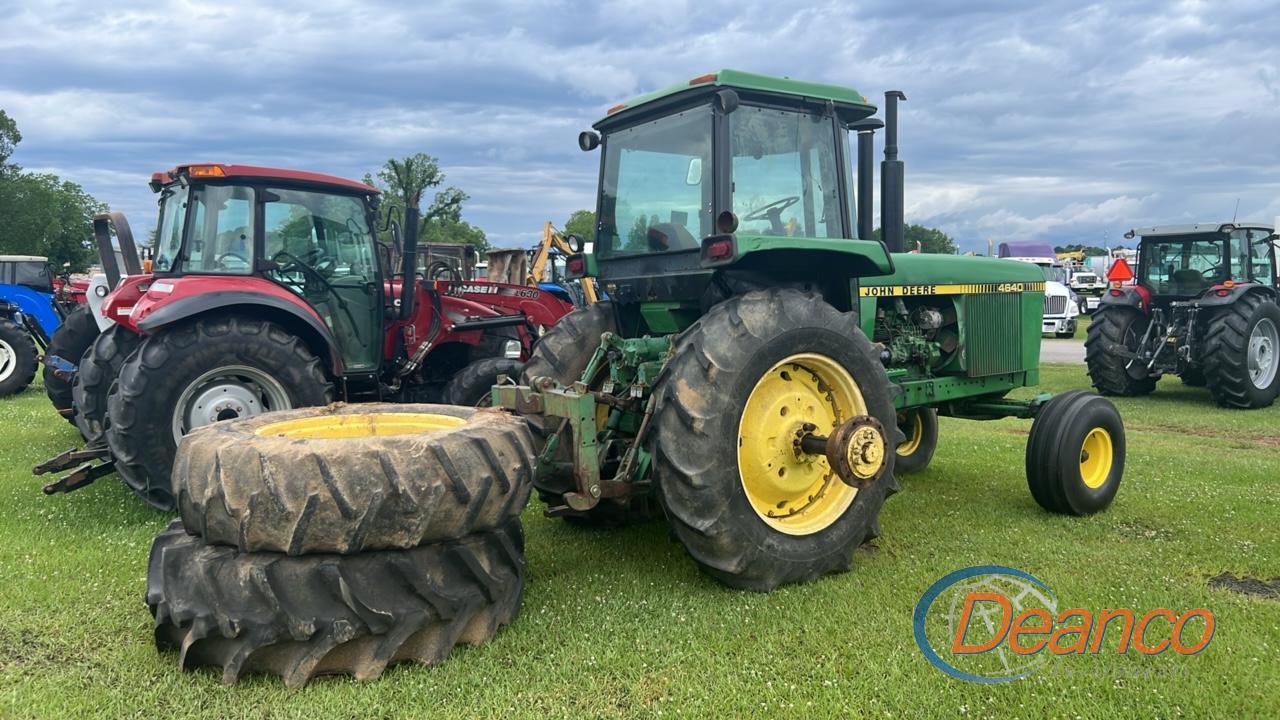 John Deere 4640 Tractor, s/n 006164R: Encl. Cab, 3PH Quick Connect, Rear Duals, 2wd