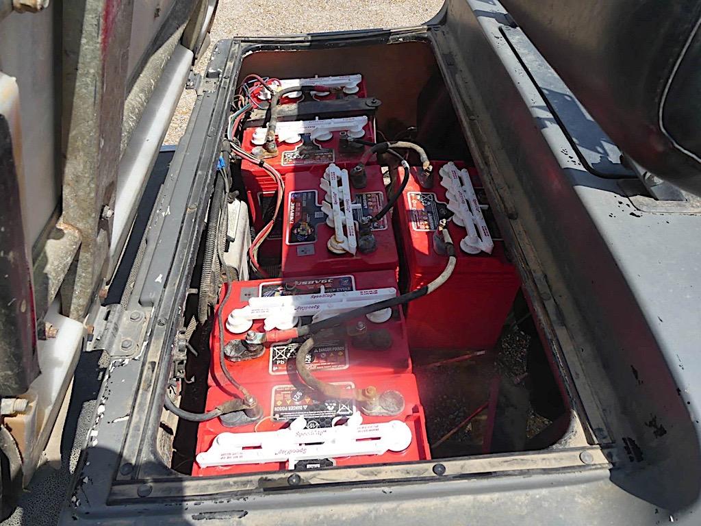 Yamaha Electric Golf Cart, s/n JR1-501784 (Salvage): 48-volt, Has Batteries