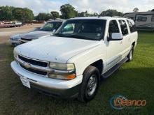 2003 Chevy Suburban, s/n 3GNEC16ZX3G231293: 4-door, Auto, Odometer Shows 250K mi.