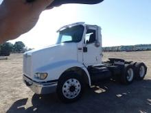 2002 International 9100i Truck Tractor, s/n 1HSCBAMRX2T029385: T/A, Day Cab