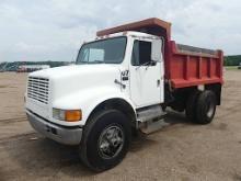 1990 International 4900 Single-axle Dump Truck, s/n 1HTSDTVN7LH208601: 10-s
