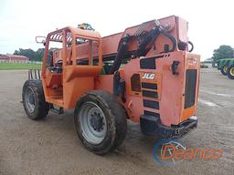 2016 JLG Skytrak 6042 4WD Telescopic Forklift, s/n 0160074805: Foam-filled