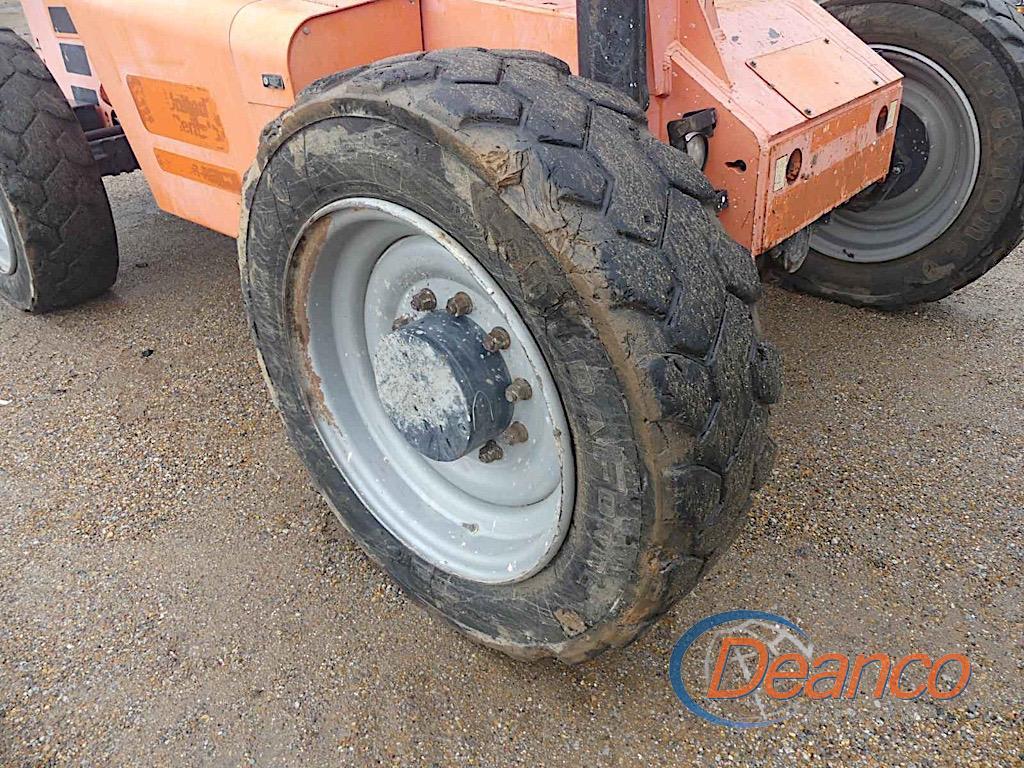 2016 JLG Skytrak 6042 4WD Telescopic Forklift, s/n 0160074805: Foam-filled