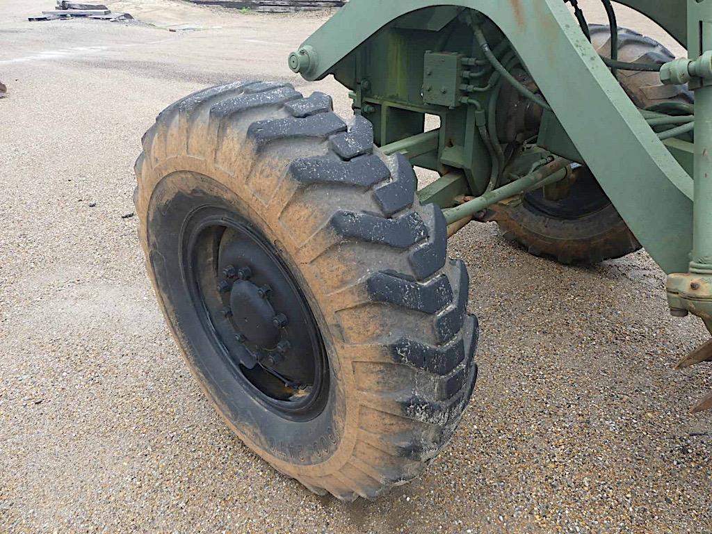 Cat 130G Motor Grader, s/n 7BG00260: Former Military Machine, C/A, Scarifie