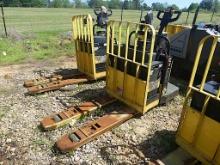 Hyster B60XT Pallet Jack, s/n B199H06205W (Warehouse Storm Damaged): Electr