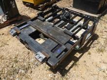 Forklift Mast w/ Mettler Toledo VFS220 Scale System, s/n B407306745 (Wareho