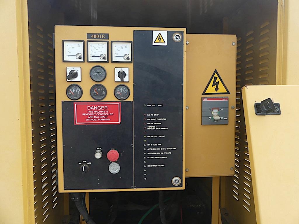 2004 Olympian G35F3S Generator, s/n HNFS01704: Trailer-mounted, LP Gas, w/