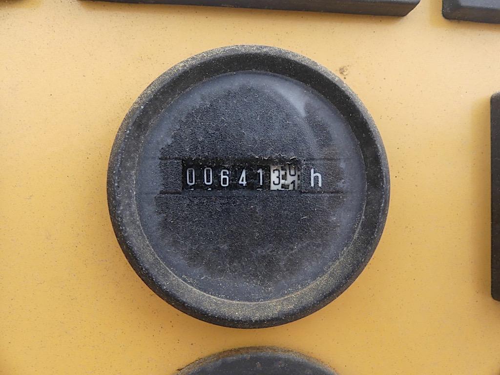 2004 Olympian G35F3S Generator, s/n HNFS01704: Trailer-mounted, LP Gas, w/