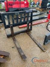 Pallet Forks for Skid Steer