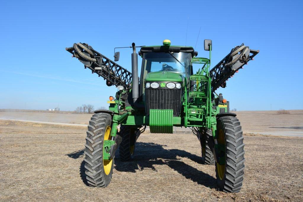 2011 John Deere 4730 Self-propelled Sprayer; 1976e 700sprayer Hours; 60-100