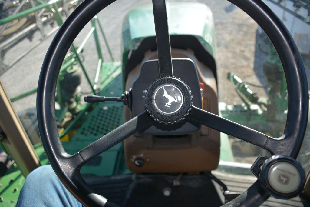 2011 John Deere 4730 Self-propelled Sprayer; 1976e 700sprayer Hours; 60-100