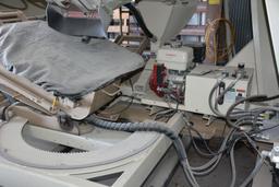 2012 Unverferth 2750 Bulk Seed Tender, 8 In. - 18 Ft. Conveyor, Honda Engin