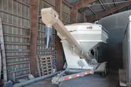 2012 Unverferth 2750 Bulk Seed Tender, 8 In. - 18 Ft. Conveyor, Honda Engin