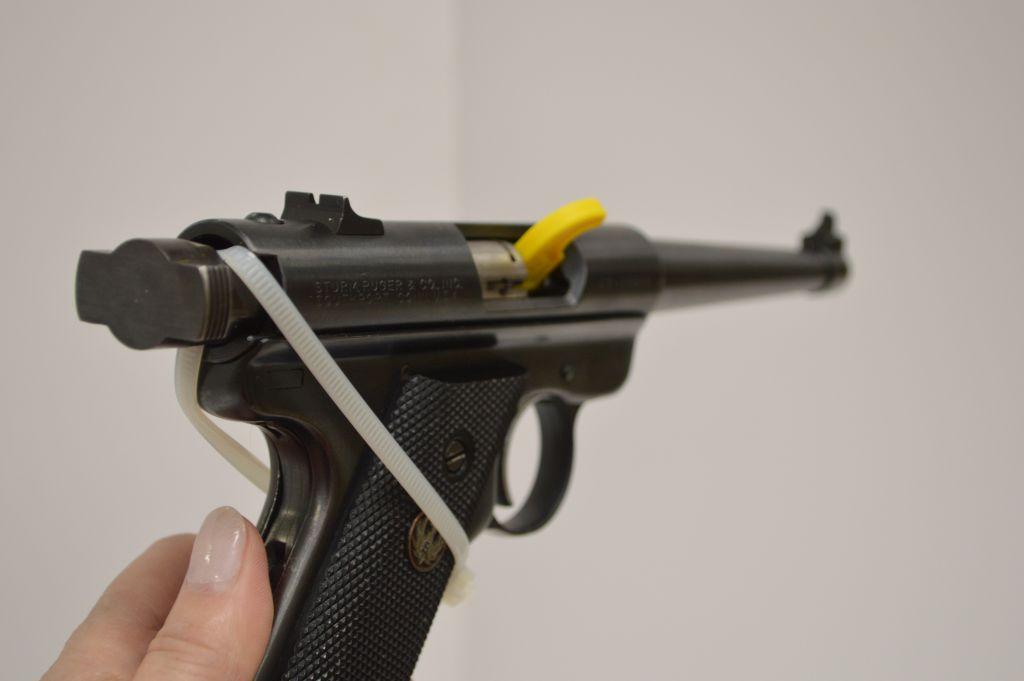 Ruger Mark I, 2 Clips, 6 BBL SAN, MFg 1976, 22LR SN# 13-77286
