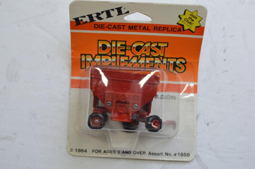 ERTL Case IH Magnum Farm Show Edition 7130 MFD Tractor September 27-29, 199