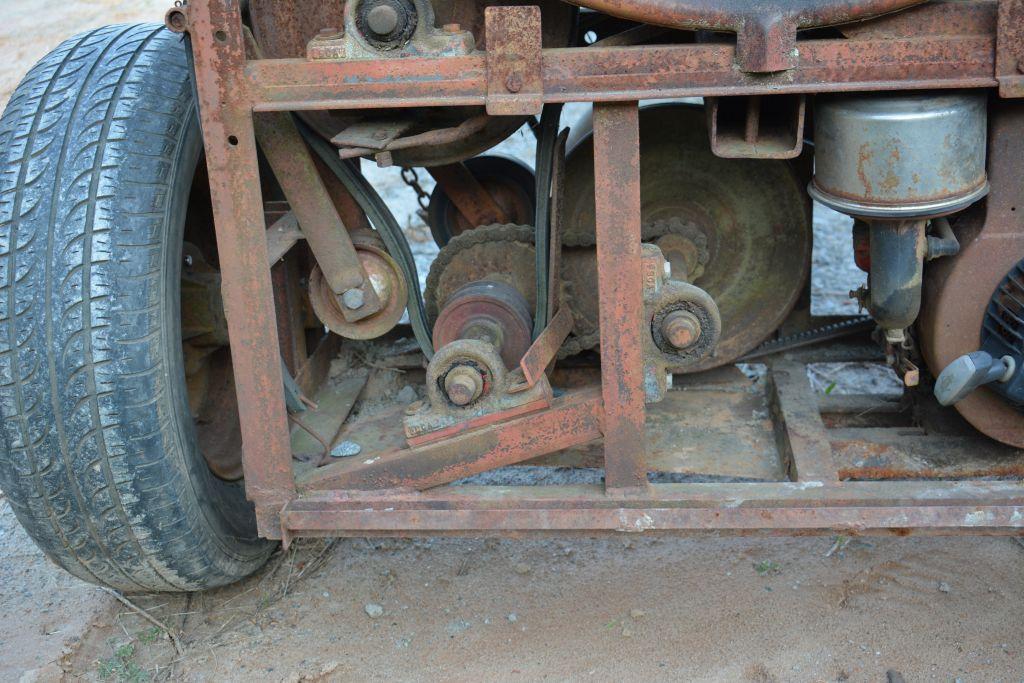 Christmas Tree Cable Baler, Gas Powered, by Howey, w/ Briggs 8 HP Engine