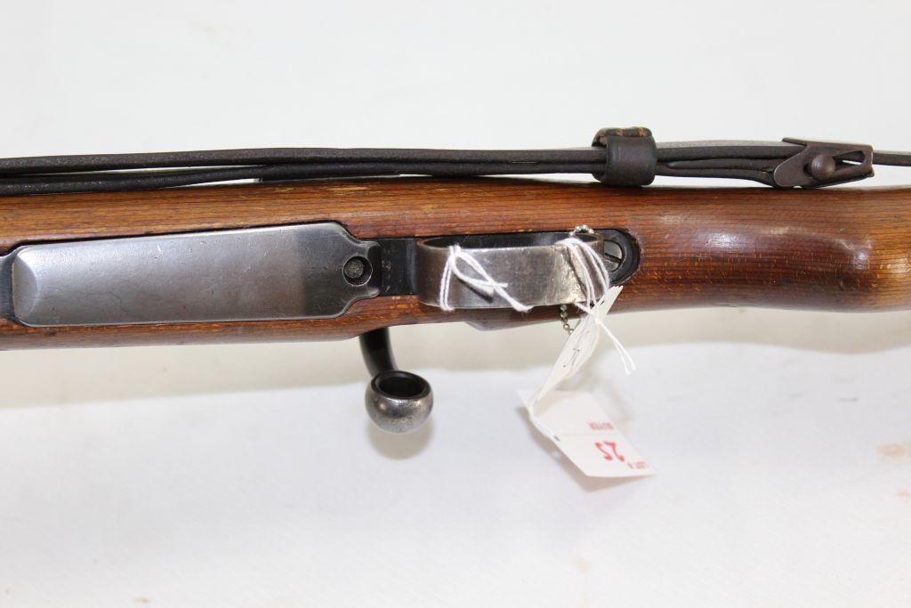 German Gewehr G33/40 Mod, dot, Mountain Rifle, Bolt action rifle 7.92mm caliber Kurz with leather sl