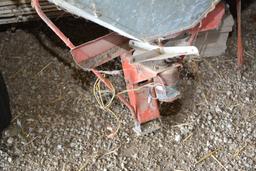 Cyclone 12v Drawbar Seeder