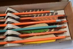Ben Pearson Catalog No. 214-786 Vintage Hunting Arrows x 14; In Original Box
