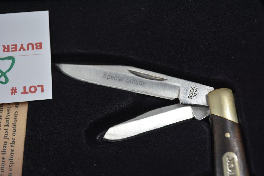 Buck Knife Special Edition Set, #373 Trio and #379 Solo folding knifes in metal case