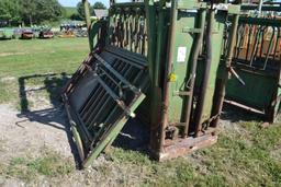 Powder River Catch Chute, Good Floor, Good Paint
