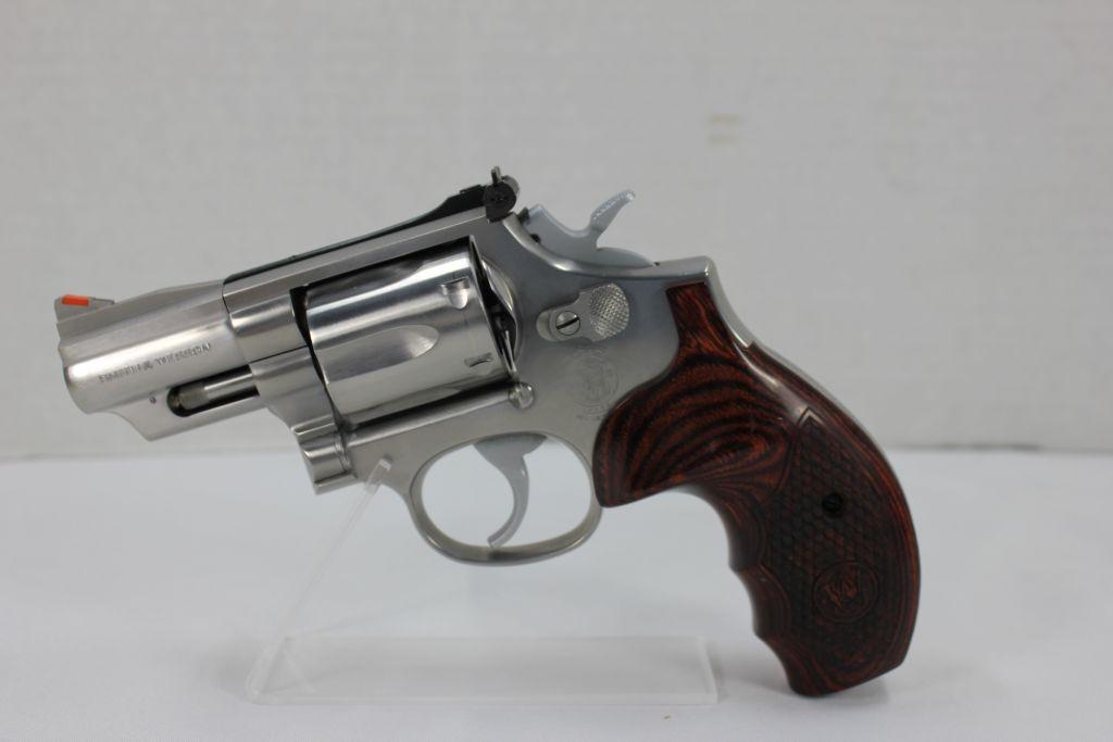 Smith & Wesson Model 66-3 .357 Cal Double Action Revolver; 2-1/2" BBL; Wood Grips w/Original Box and